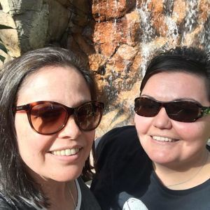 Meet your Posher, Lorraine