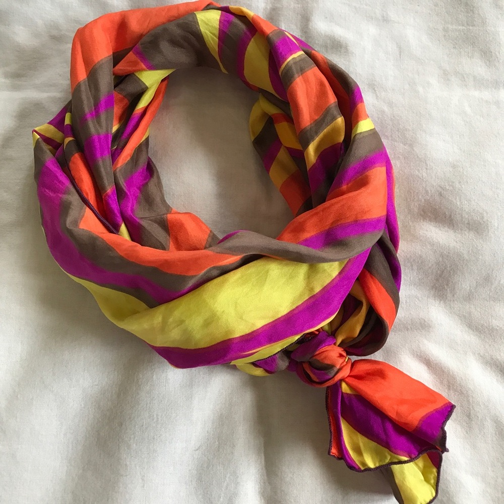 VINTAGE 1970's Oblong Scarf