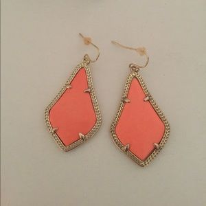 PRICE FIRM LIKE NEW Alex earrings in coral