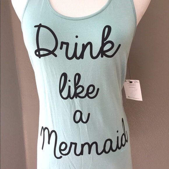 🆕✨ Drink 🍹 Like a Mermaid 🌈 Tank - Picture 3 of 4
