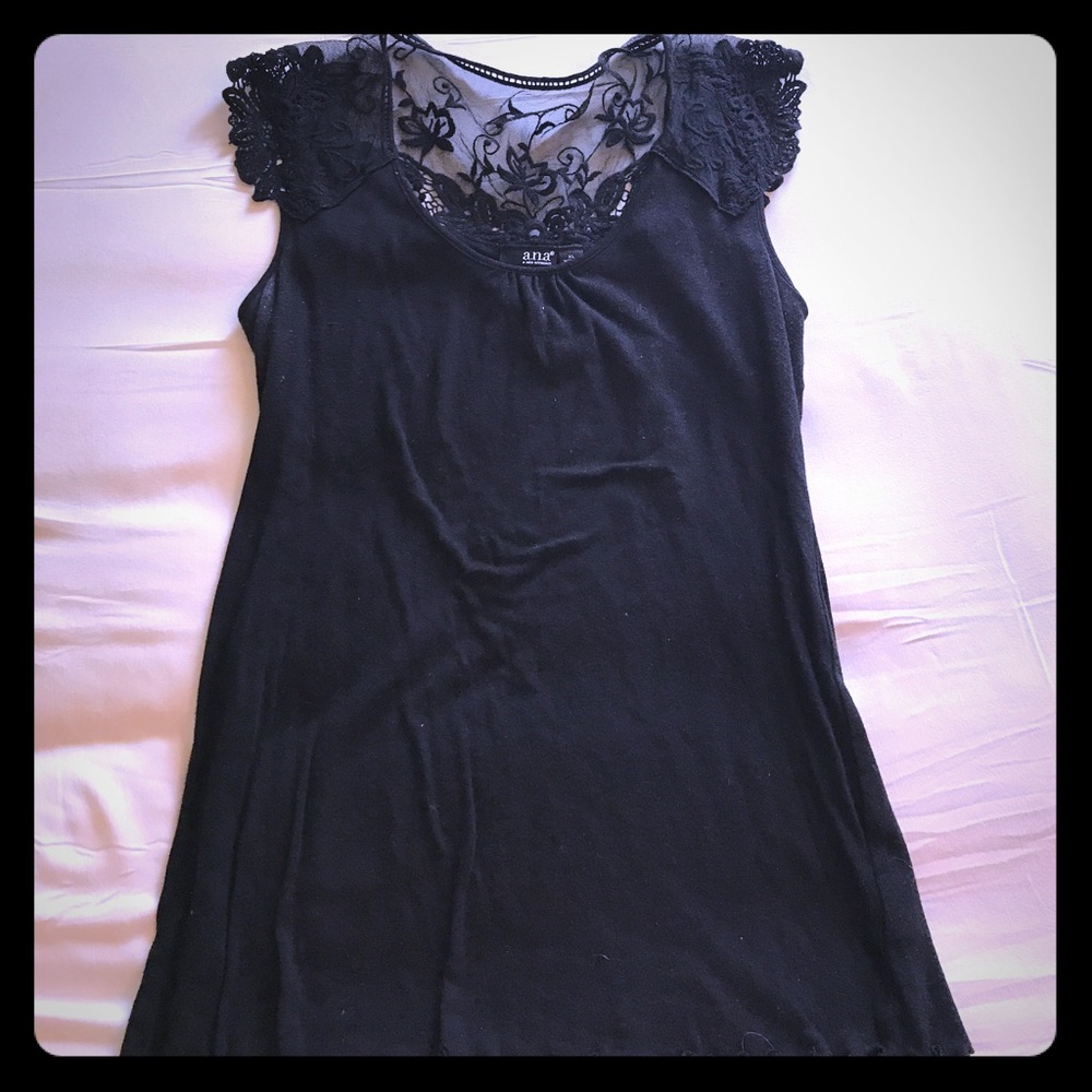 Lace Cap sleeve black top