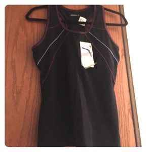 NWT Blk Danceskin Stretch fit top