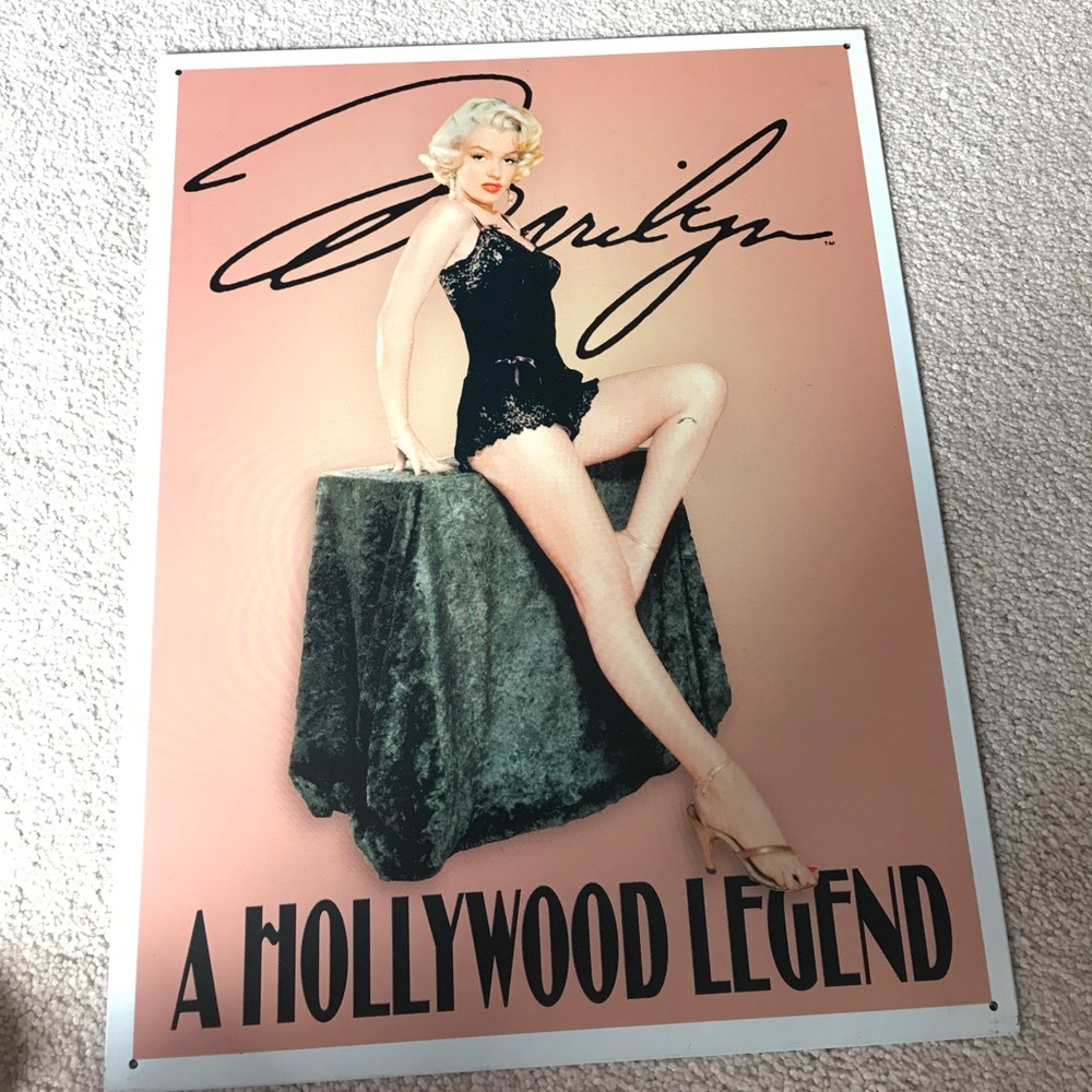 vintage marilyn monroe metal sign. negotiable
