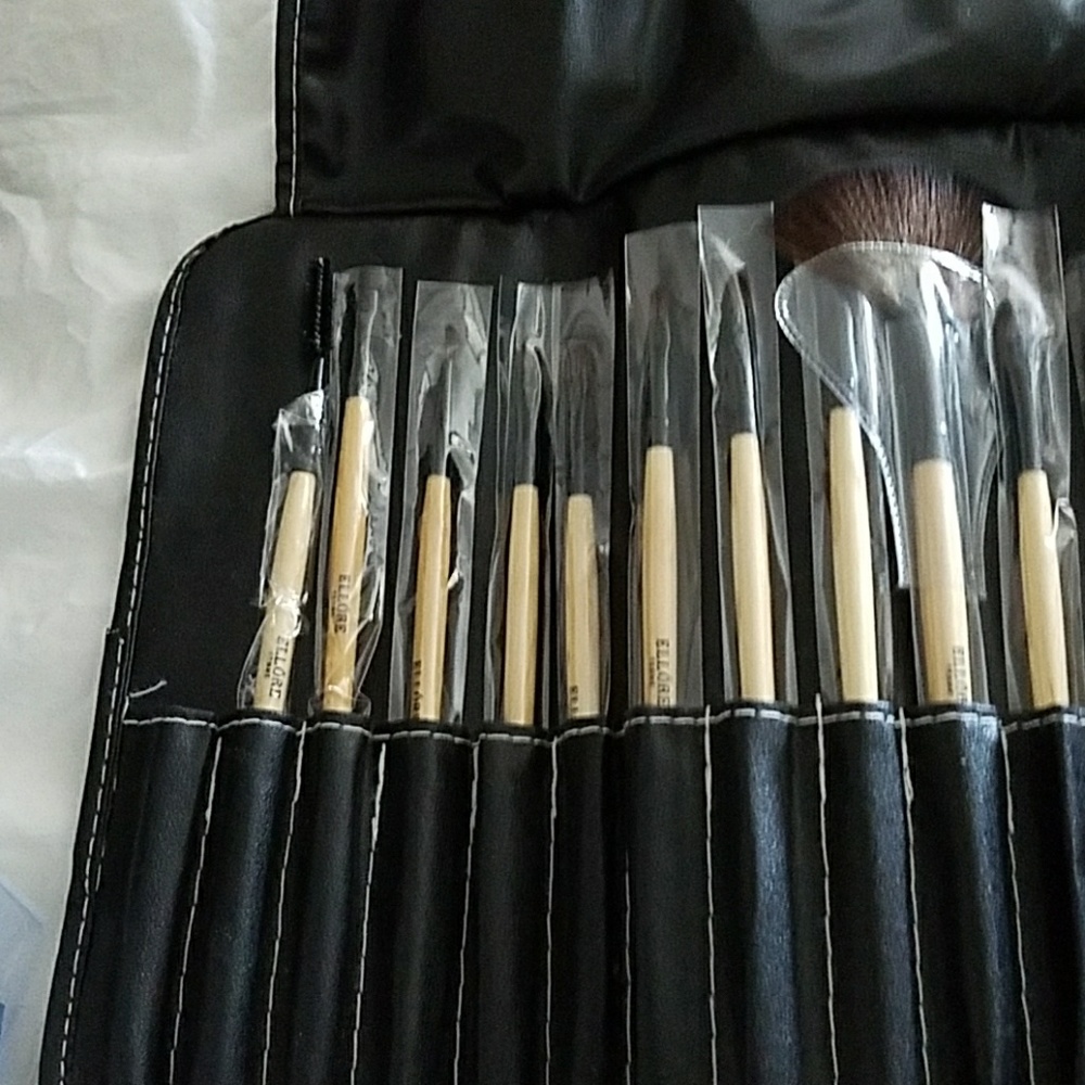 22 piece Makeup Brush Set