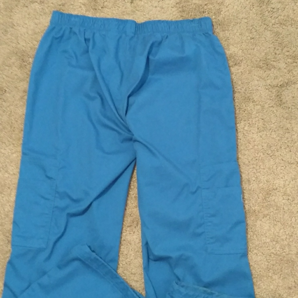 Landau Scrubs