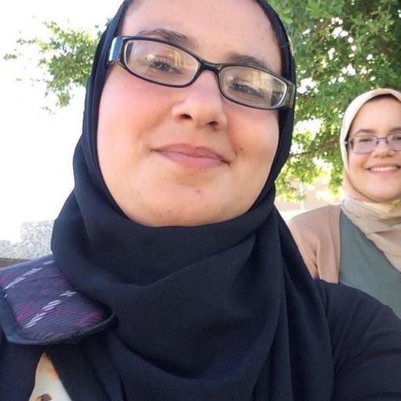 Meet your Posher, Asma - Picture 1 of 1