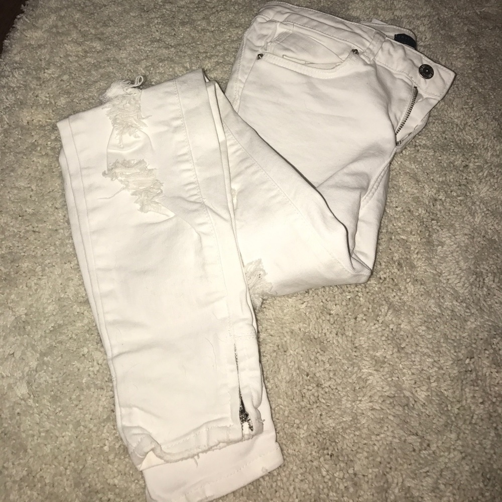 Zara ripped white mid rise jeans