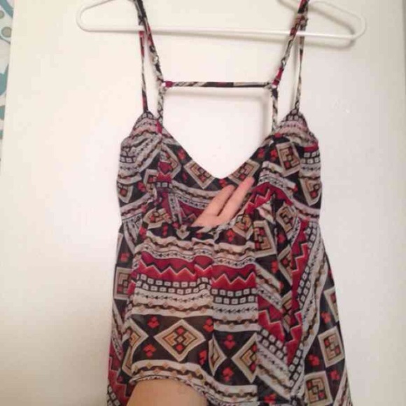 LF Aztec Babydoll top - Picture 2 of 4
