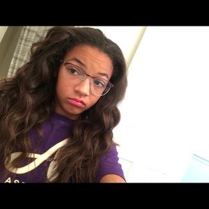 Meet your Posher, Jada