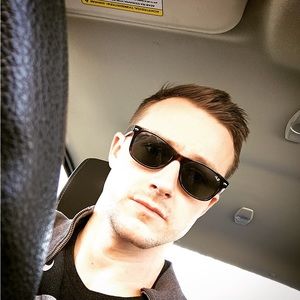 Meet your Posher, Chris