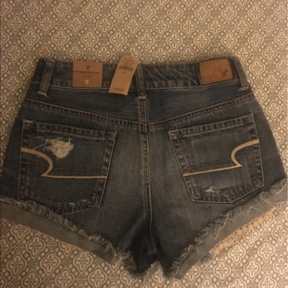 American Eagle shorts - Picture 2 of 3