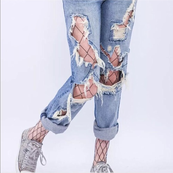 Black Fishnet Stockings with Crystals - Picture 3 of 4