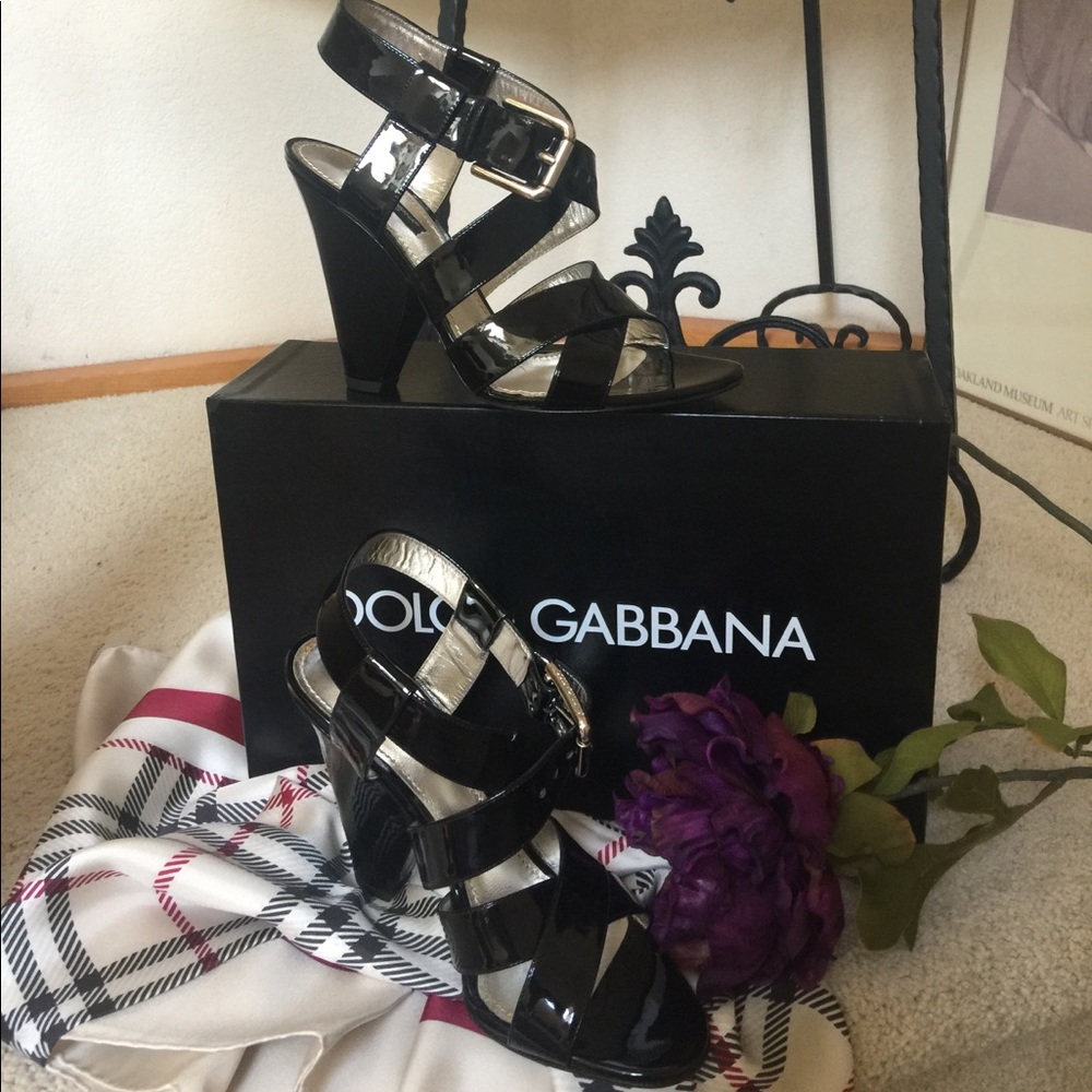 DOLCE & GABBANA PATENT LEATHER SANDAL 4” HEEL ELEGANT LUXURY NEW IN BOX SZ 7 1/2