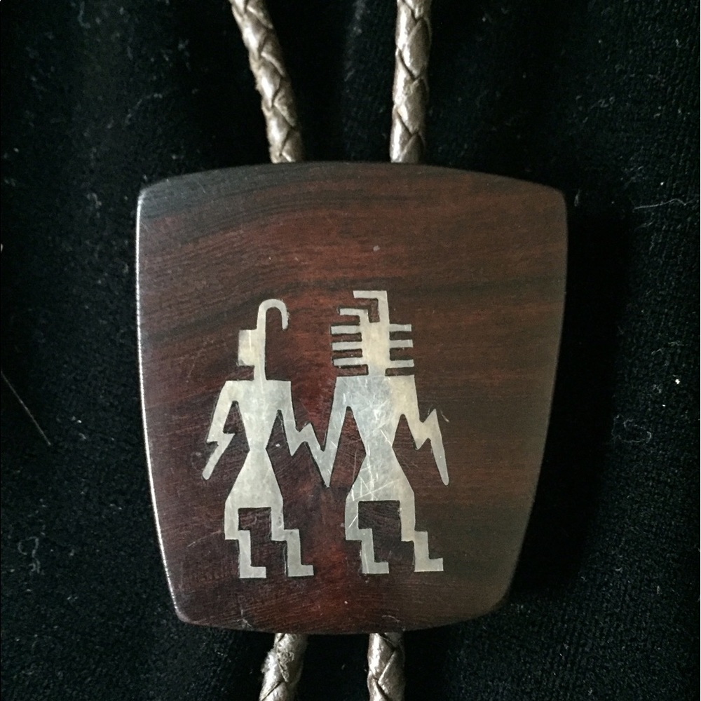 NOT FOR SALE Vintage Native Sterling Rosewood Bolo Tie signed