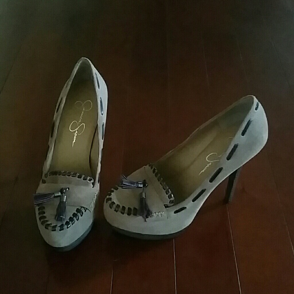Jessica Simpson heels