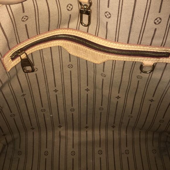 Louis Vuitton PM Delightful Bag - Picture 6 of 8