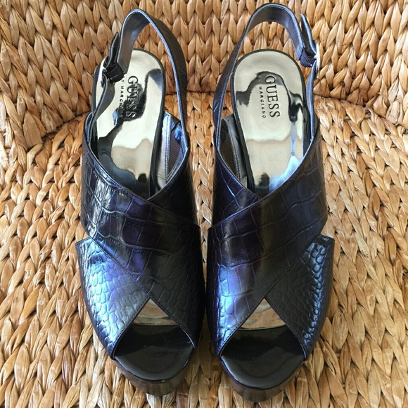 NIB Guess Brown Leather Croco print size 9M - Picture 3 of 7