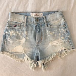 🌸sold🌸 High waisted light wash shorts