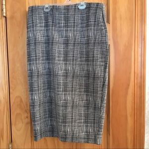Vince camuto pencil skirt