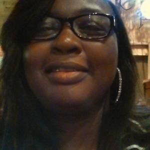 Meet your Posher, Renia