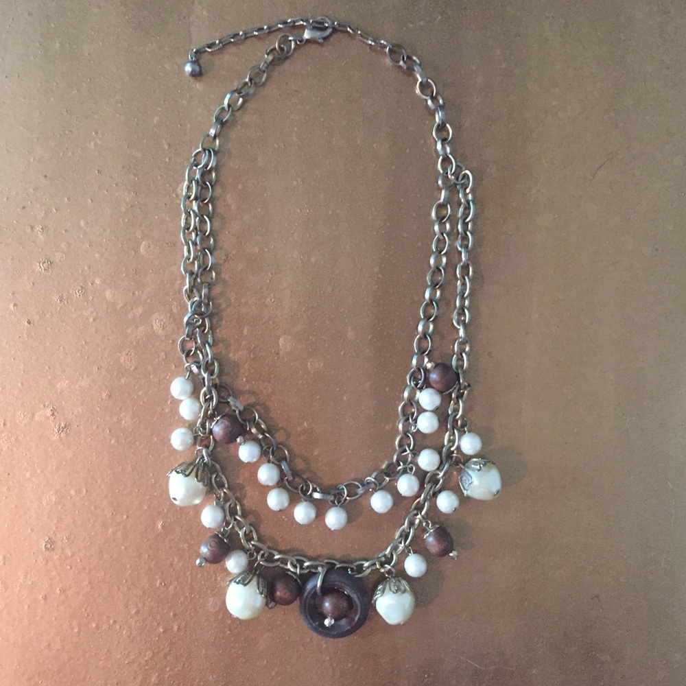 Unique Faux Pearl Necklace