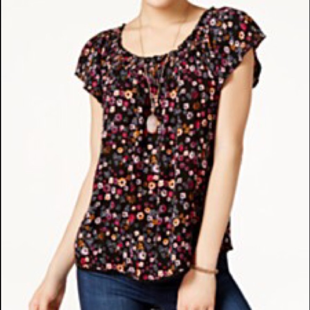 Juniors Floral Ruffle Sleeve Top