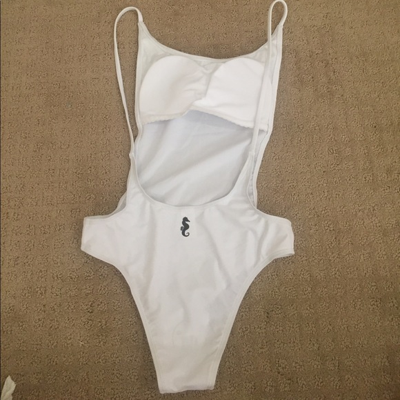 SOLD Sunny Co Clothing Pamela One Piece Swimsuit - Picture 2 of 2
