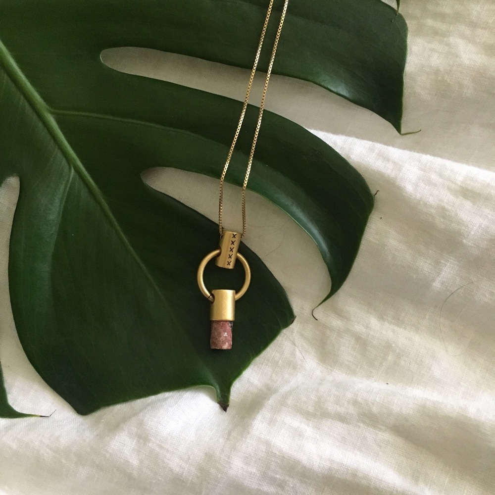 red marble madewell necklace