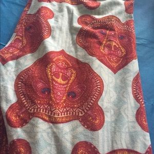 Lularoe OS LEGGINGS