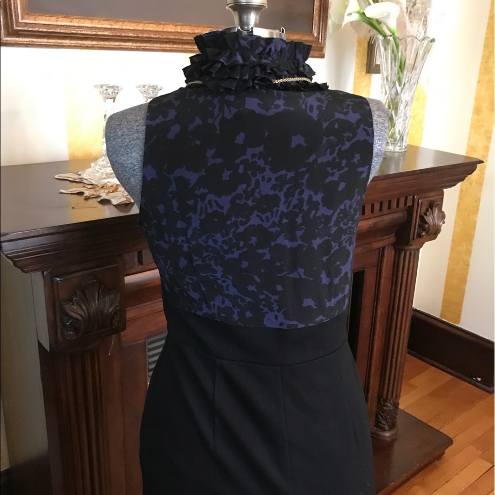 Beautiful and clean Taylor dress size 6 - Picture 5 of 5