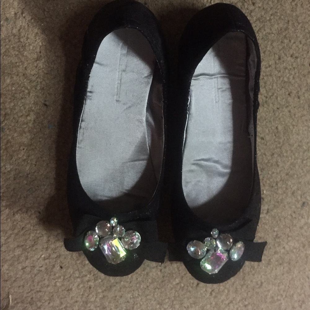 Flat shoes - Picture 1 of 4
