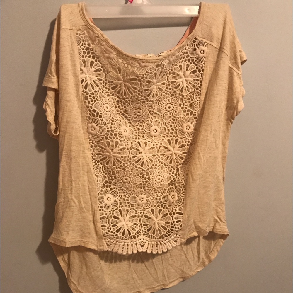 Beige juniors floral top