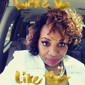 Meet your Posher, Anissa