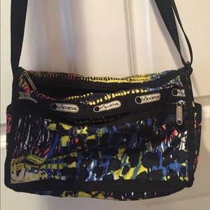 LeSportsac bag. Like new