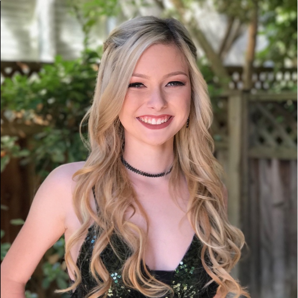 Meet your Posher, Marissa