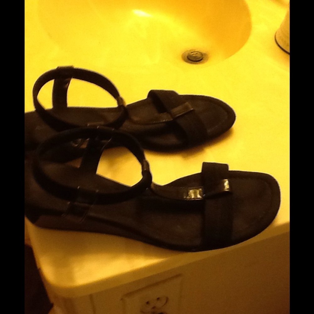 Black flats