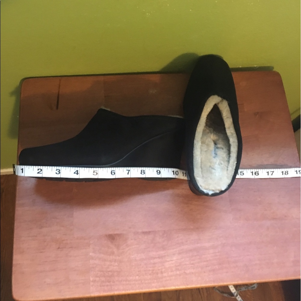 EXCELLENT CONDITION Mules - Picture 6 of 7