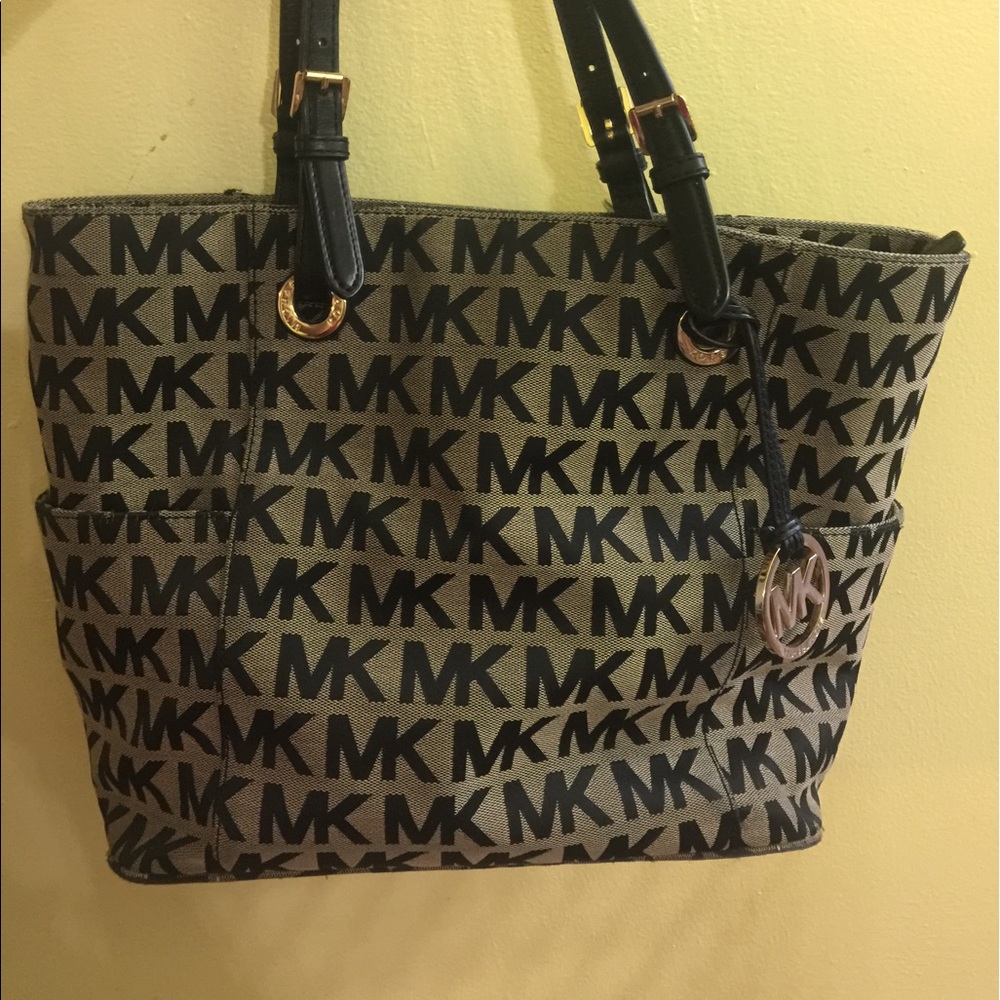 Michael Kors bag