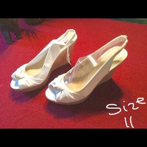 New With Tag...American Eagle White Wedge Sandal