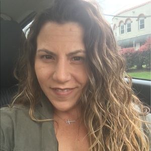 Meet your Posher, Michele