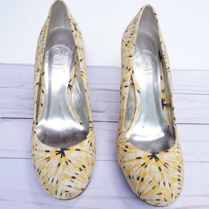 Jessica Simpson Yellow Heels