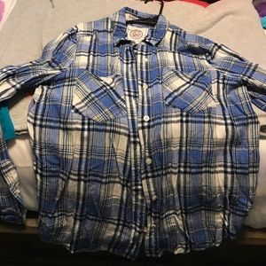 Long sleeve XL plaid tshirt