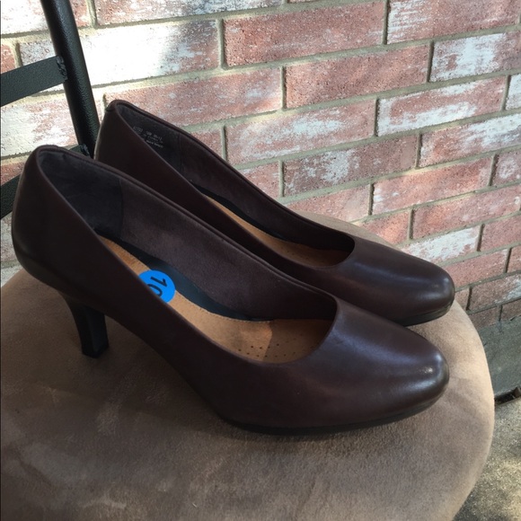 clarks artisan tempt appeal