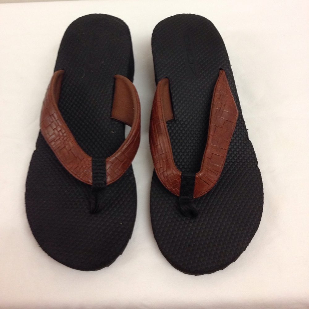 2/$10 Speedo Thong Sandals