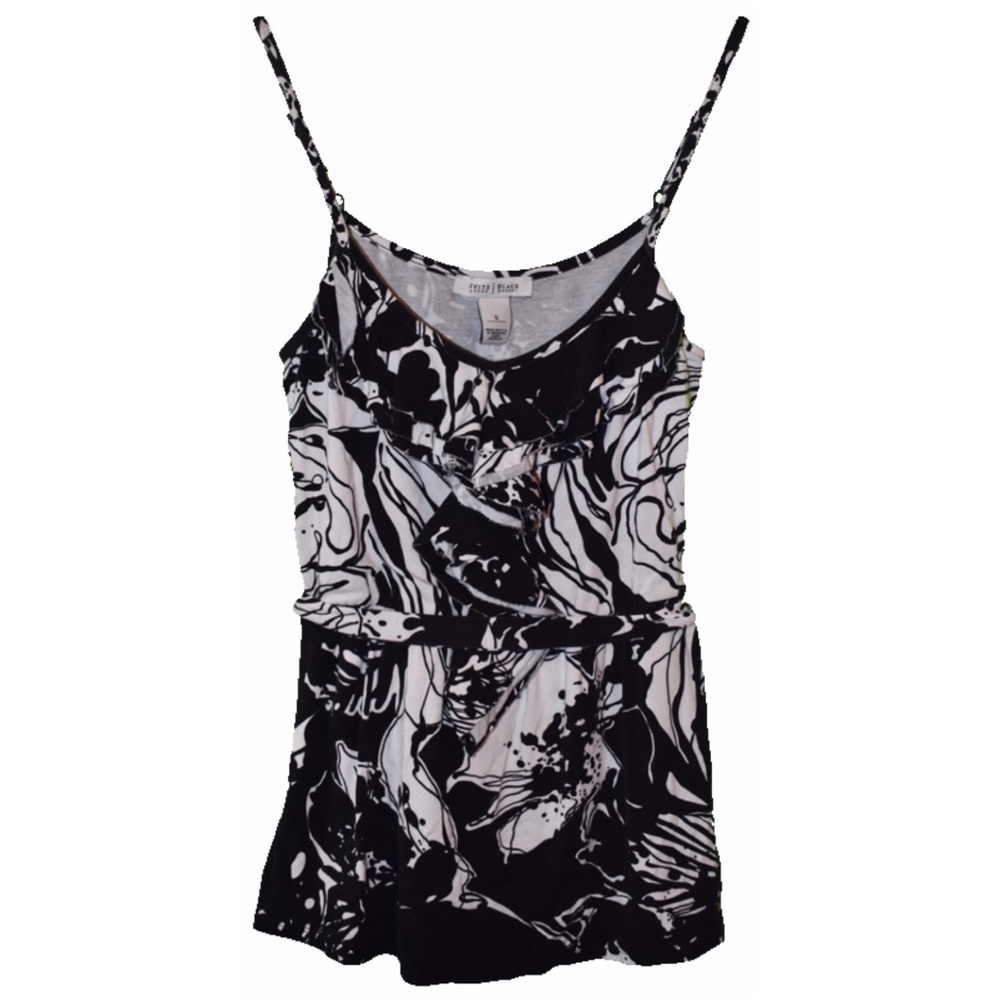 Black & White Abstract Patterned Top