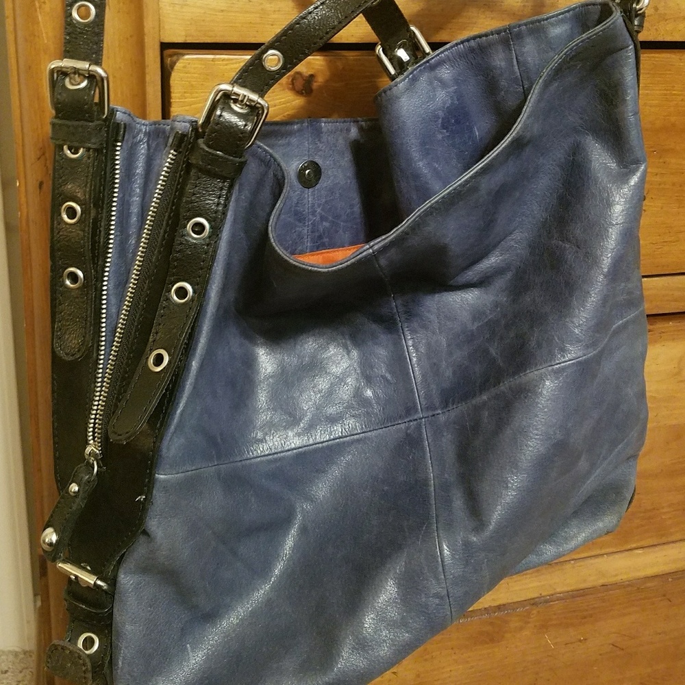 Tano purse