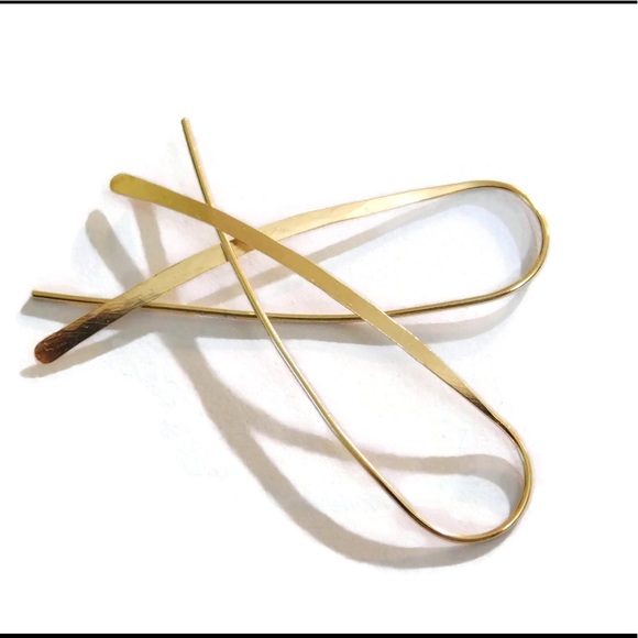 Gold Crossover Threader Hoop Earrings - Picture 5 of 8