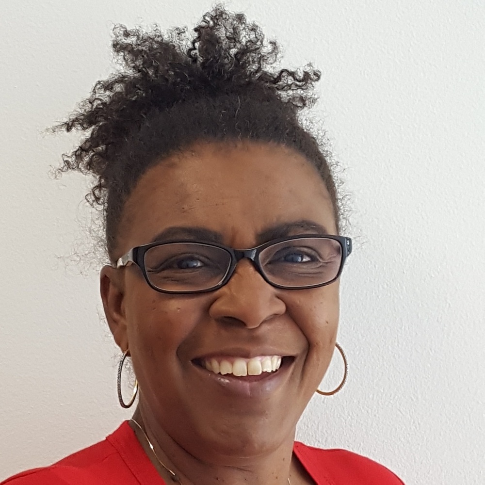 Meet your Posher, Deborah