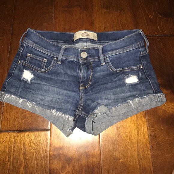 Hollister Pants - Distressed dark wash denim jean shorts