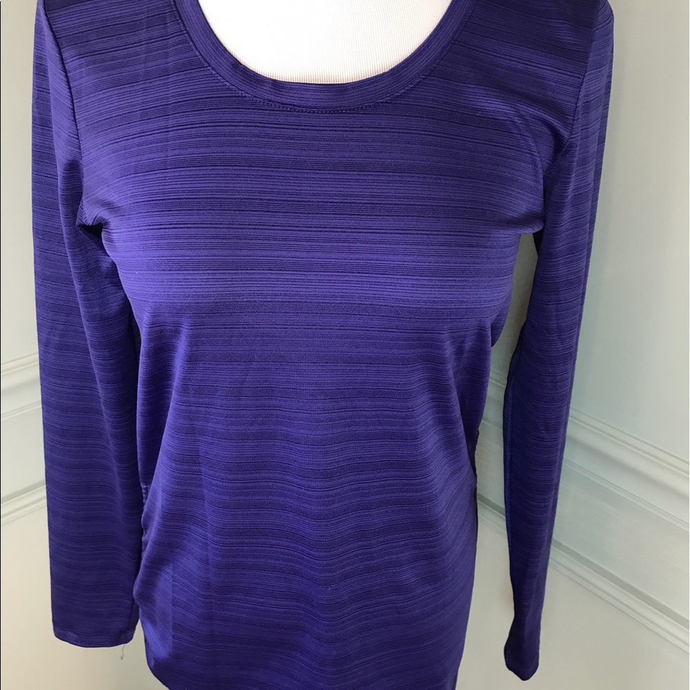 Danskin athletic Top